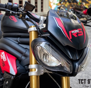 TRUIMPH SPEED TRIPLE 1200RS 