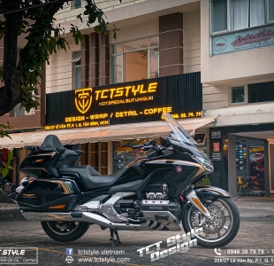 HONDA GOLDWING