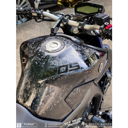 YAMAHA MT09 - CARBON LÁ