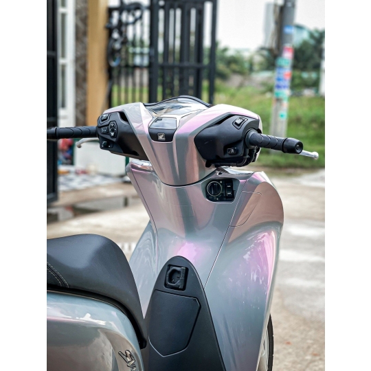 HONDA SH 160i - XÁM ÁNH HỒNG