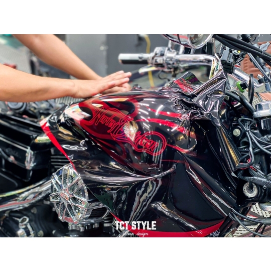 HARLEY DAVIDSON SUPER GLIDE - TEM THIẾT KỂ RIÊNG