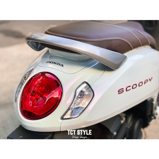 HONDA SCOOPY - TRẮNG ÁNH HỒNG