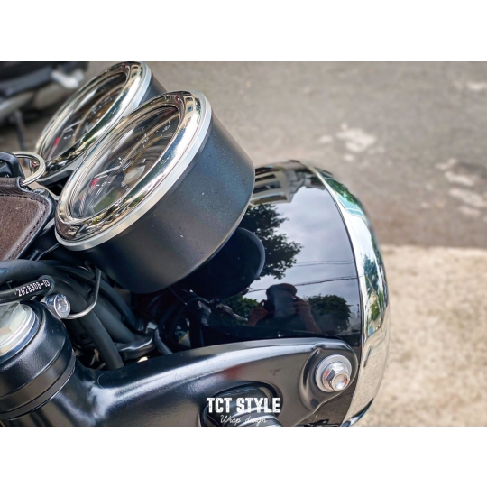 Triumph T120 GoldLine