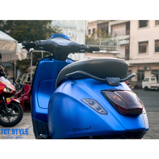 VESPA - XANH DƯƠNG PHỐI ĐEN