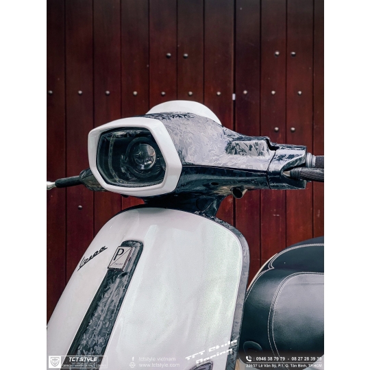 VESPA - PHỐI ĐEN TRẮNG