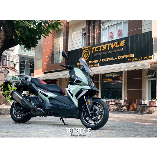 BMW C400X - MINT