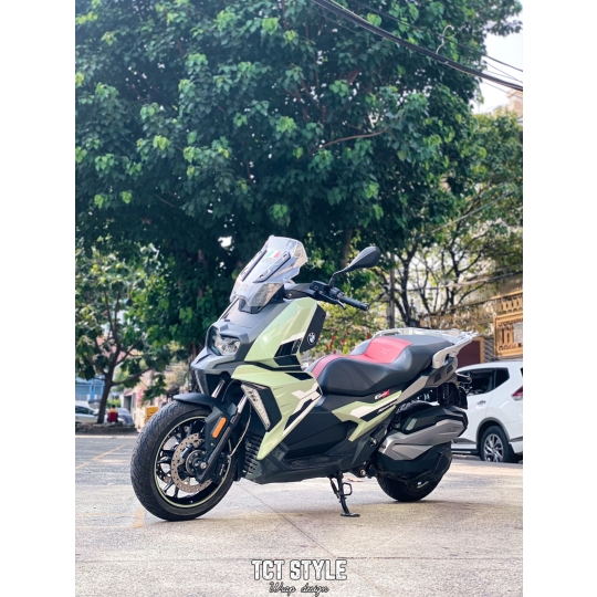 BMW C400X - MINT