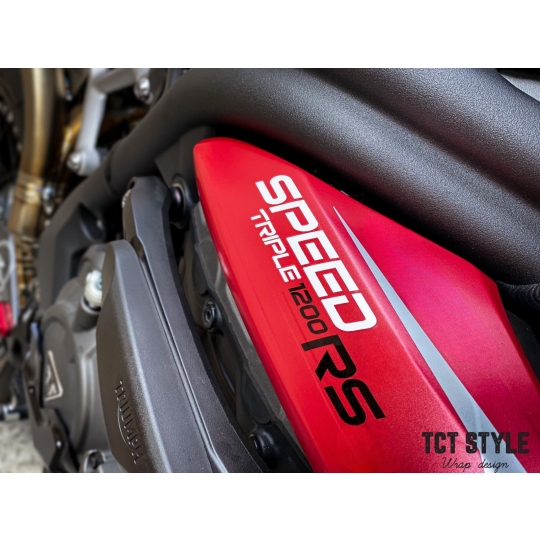 TRUIMPH SPEED TRIPLE 1200RS 